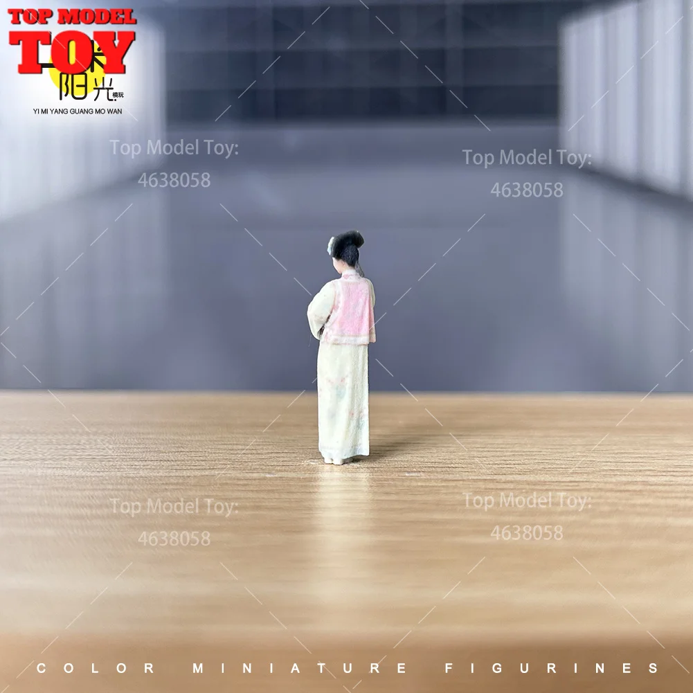 โมเดลตัวละครหญิงในชุดราชวงศ์ชิงโบราณ ขนาด 1/64 พิมพ์ลาย 3 มิติ สำหรับตกแต่งรถยนต์ ของเล่น และฉากจำลอง