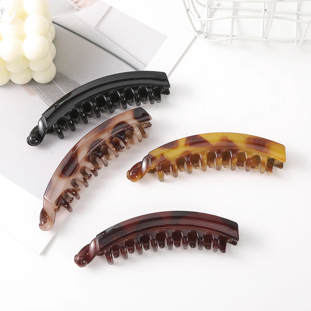 AWAYTR Hair Clips Solid Color Banana Clip Women's Hair Accessories Fashion Ponytail Barrettes Hair Claws Hairpins