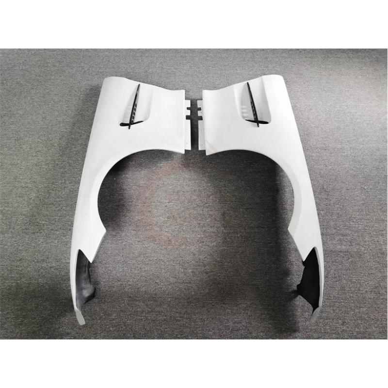 

Полукарбоновые крылья в стиле Mercedes-Benz AMG GT GTS GTC GTR