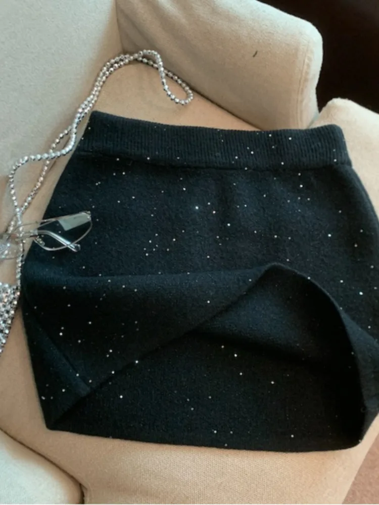 패셔너블한 하이웨이스트 니트 A라인 스커트 여성용 가을 겨울 순수한 매력 스커트 부드럽고 편안한 코르...