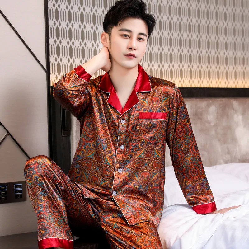 Thin New Print Nightwear Thin Homewear Long Sleeve Stain Silk Pajama Sets and Short Sleeve Shorts Men Pijama Printed Pajamas Men