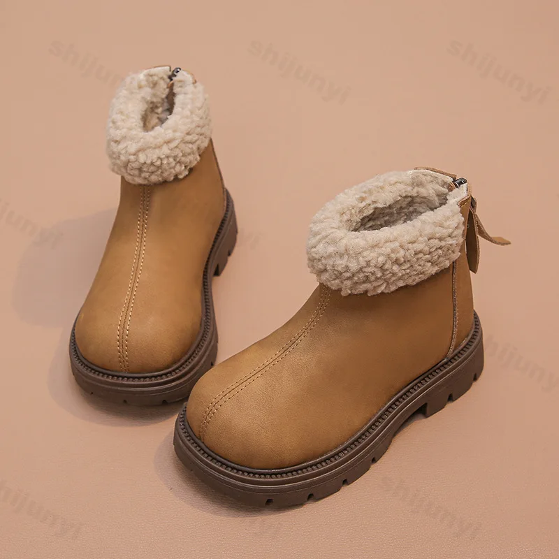 Botas de invierno para niños, botines con plataforma, cómodos y versátiles, botas cortas de algodón a la moda, botines antideslizantes para niños y niñas, novedad de 2025