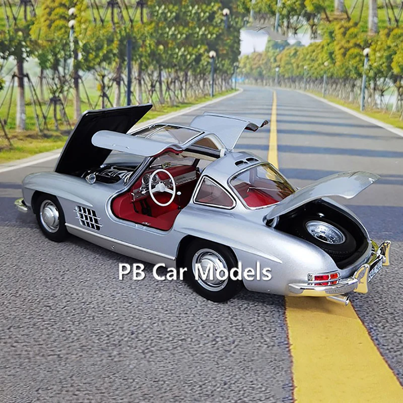 Norev original factory 1:18 300SL simulation alloy car model collection pendulum car model