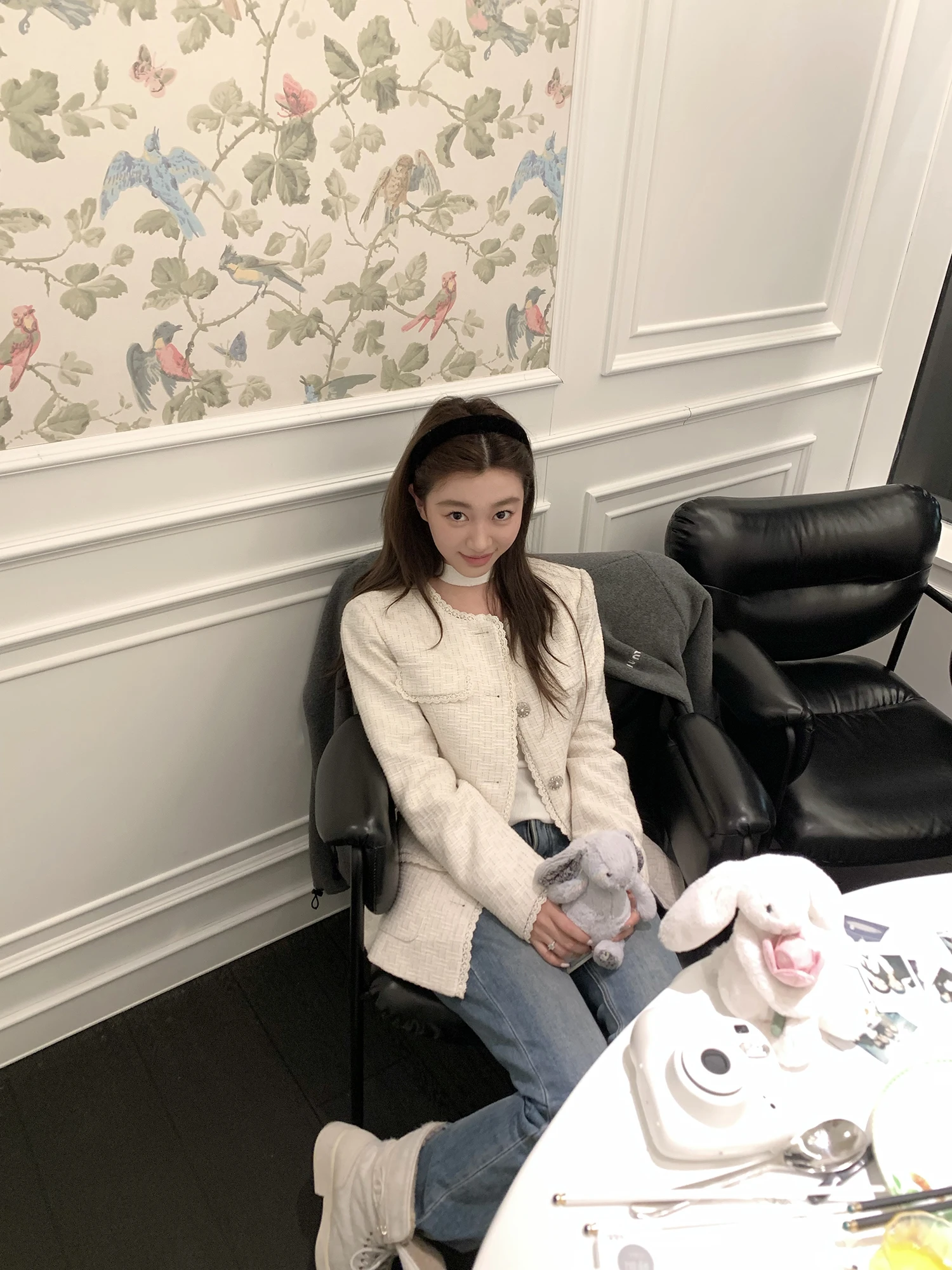 

Романтическая французская верхняя одежда с эффектом утяжки талии, длинными рукавами, круглым вырезом, на пуговицах, однотонная, для весеннего сезона