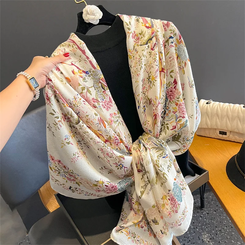 New Spring Women Cotton Scarf Beach Hijab Shawls and Wraps 2024 Luxury Brand Flower Female Foulard Echarpe Designer Bandana