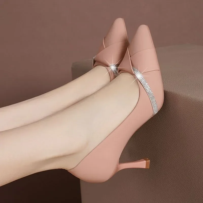 Chaussures à talons hauts décontractées polyvalentes pour femmes, bouche peu profonde, tête pointue, nickel é, été, nouveau, 2024