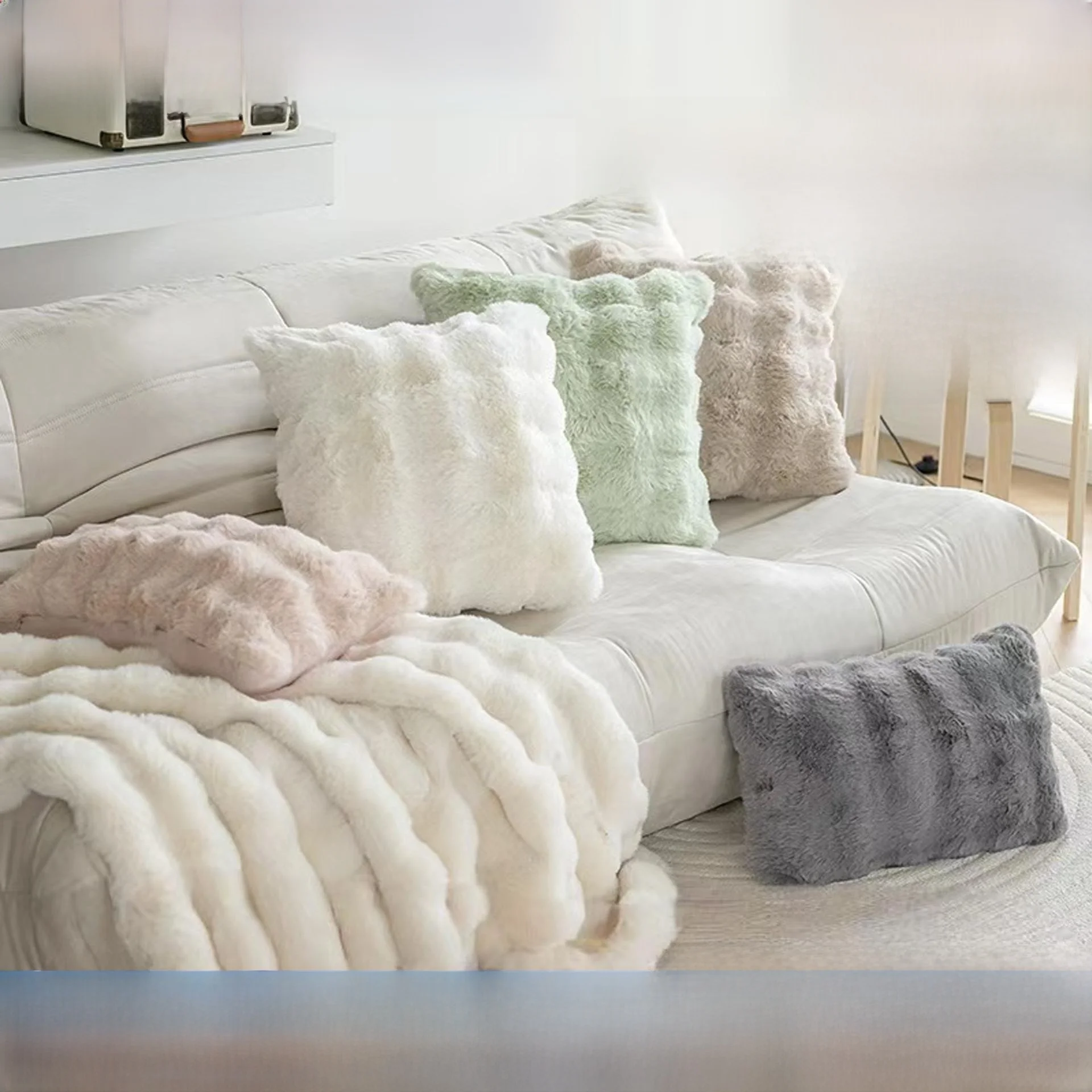 Pure Color Plush Rabbit Fur Simulation Bubble Velvet Pillowcase for Living Room Sofa Bedroom Study Decorative Pillow Cover