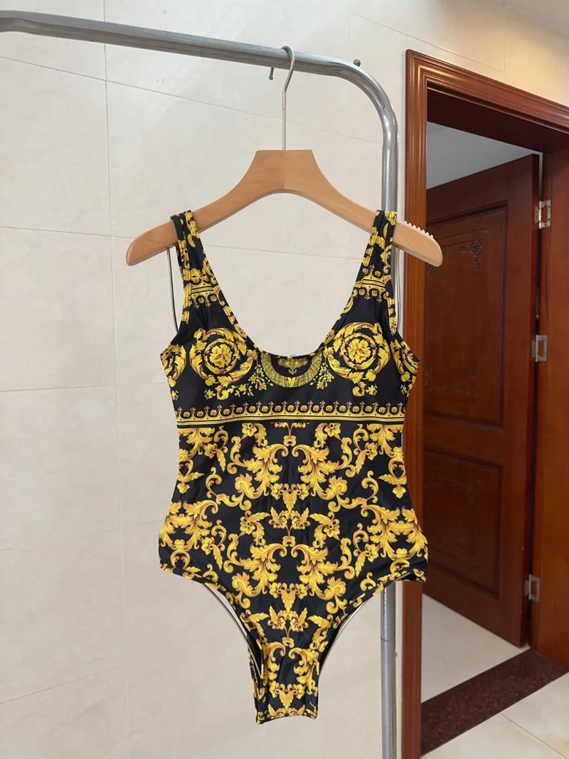 Baroque Print One-Piece Bikini Sexy Backless Strap Design Thermal Spring Female Swimwear Short Style Vacation Fashion