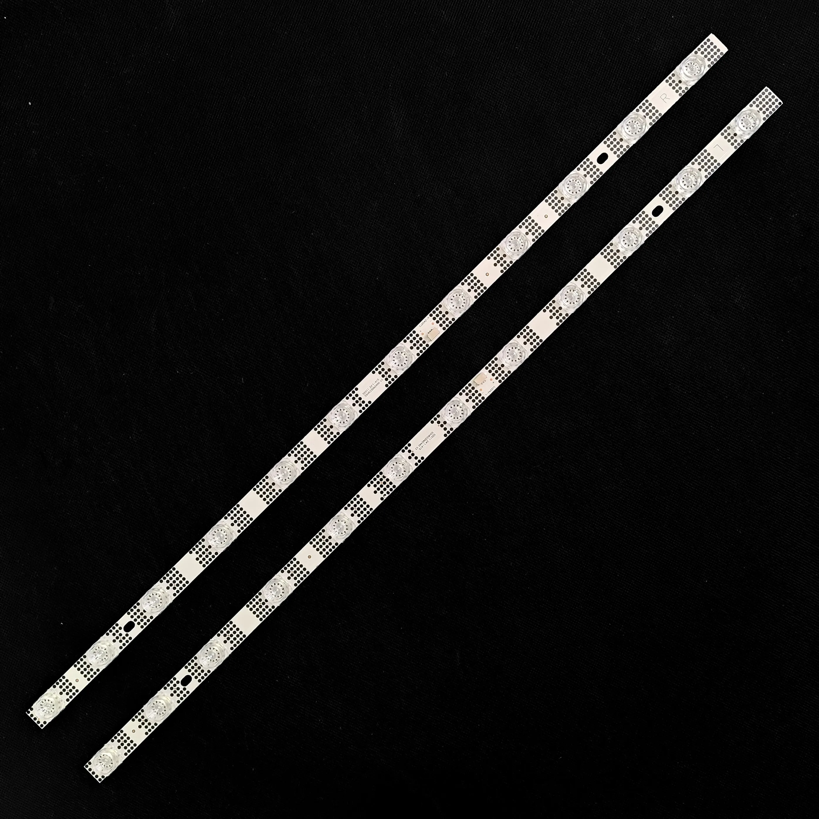 LED strips  55P635 55S455 55S451 55S453 55V6EA 55S450 55S452 55S454 55S450G 55S41-CA 55S11-ZX3030A-1X24YH 55HR330M24A0 V3