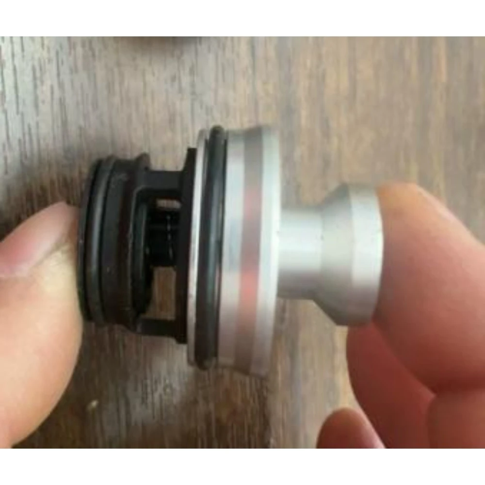 Genuine Brand New 8114380-HS01 8114380 HS01 8114380HS01 for Tesla ModelY Heat Pump Pressure Relief Valve