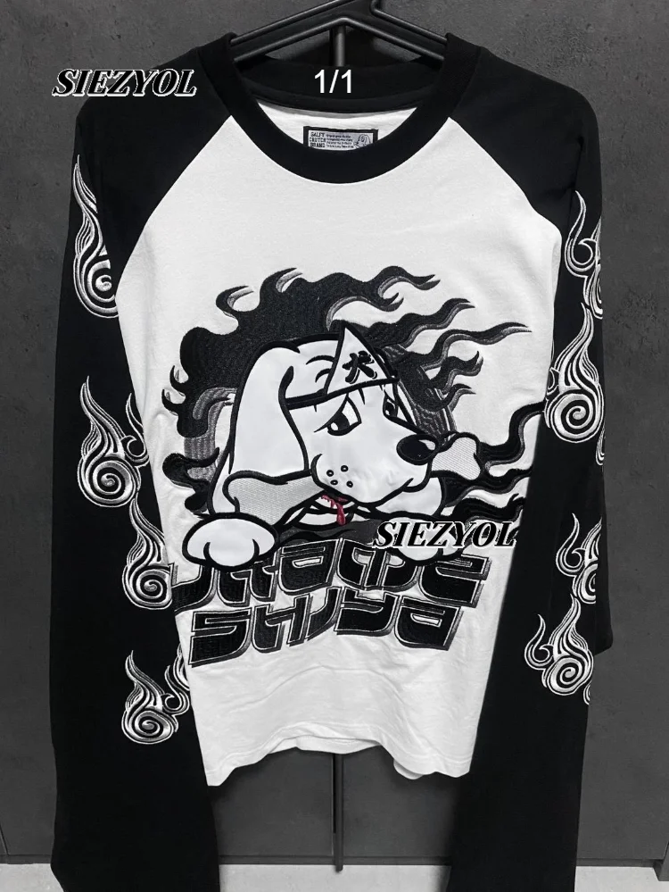 Japanese Harajuku Tide Brand Subculture Black and White Printed Long-sleeved Top Two-dimensional Ground Bud Dark Punk T-shirt