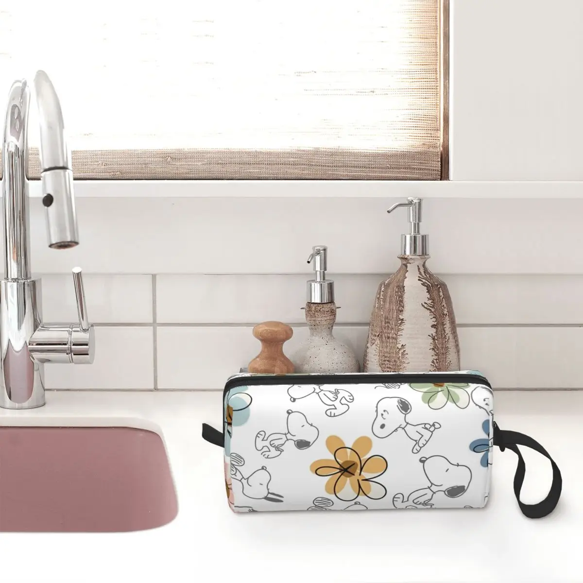 Snoopy – sacs de maquillage floraux pour hommes, sac à cosmétiques de dessin animé, pochette étanche tendance pour le rangement du sac à main