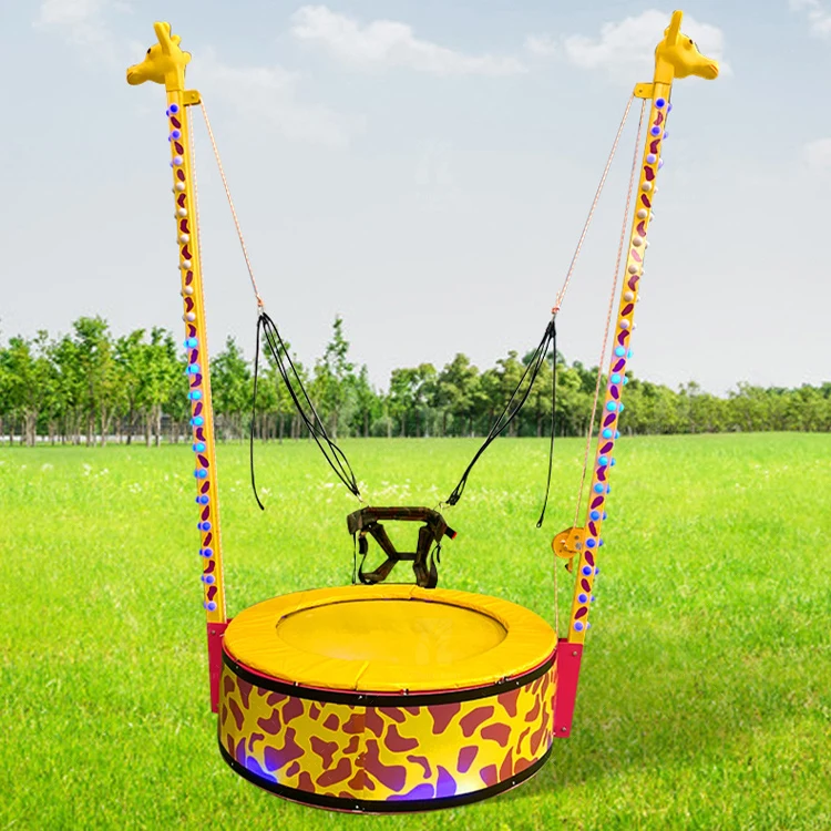 Aangepaste Outdoor Lichtgevende Bungee Trampoline Niet-aangedreven Amusement Rides Trampoline Outdoor Kids