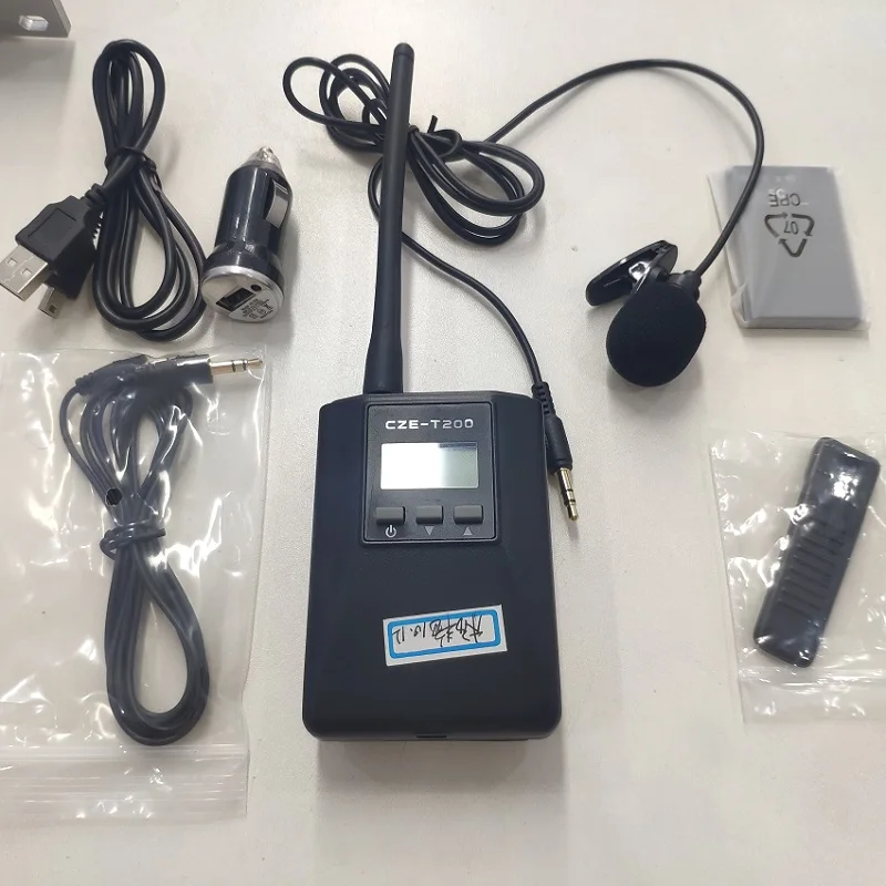 

Portable digital 0.2W wireless device broadcasting CZERF CZE-T200 0.2W FM transmitter receiver