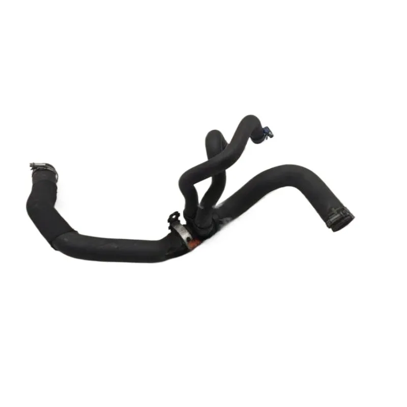 

Genuine 1352.31 for Peugeot 508 1.6T Radiator Drain Pipe 135231 Brand New