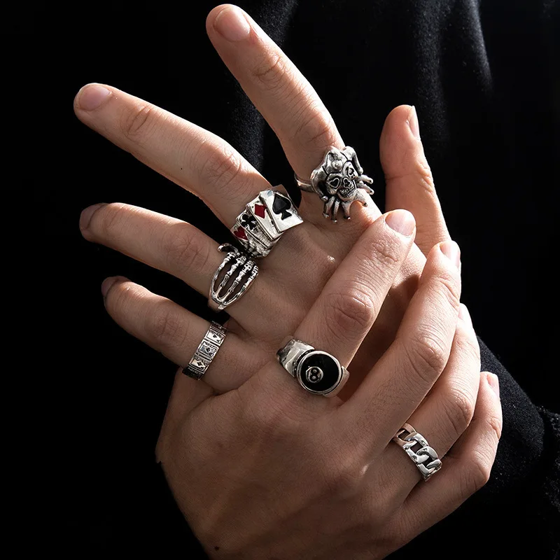 

New Fashion Hip Hop Vintage Skull Ghost Claw Poker Clown Ring Set for Women Hollow Geometric Size 8 Jewelry Steampunk Men