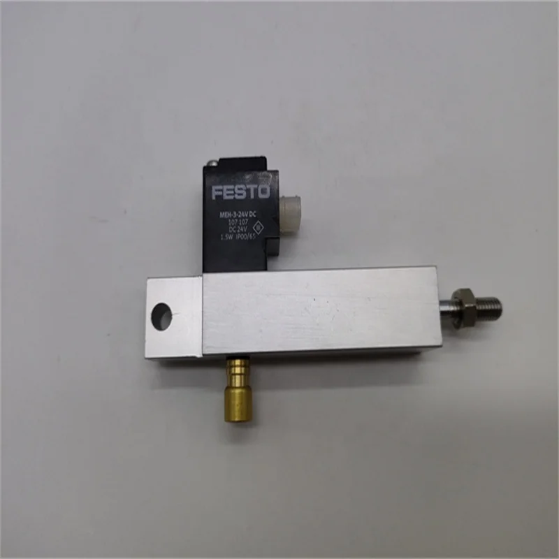 

CD102 SM102 Цилиндр/клапанный блок 61.184.1142 для детали офсетной печатной машины