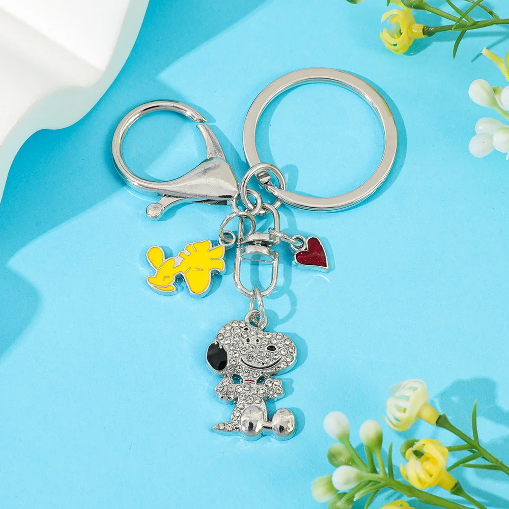 Cartoon Snoopy Schlüsselanhänger mit Vollzirkonia, Paar-Geschenkanhänger, Cartoon-Hund Schlüsselring, Valentinstag-Accessoires – Detail 2
