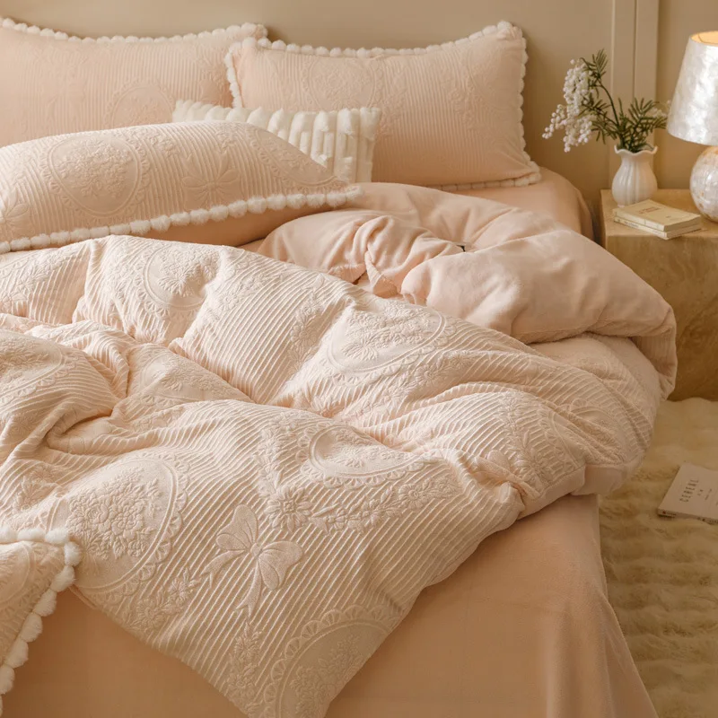 Autumn Winter Thickened Carved Milk Fleece Bed Four-piece Set Class A Antistatic Quilt Cover Bed Sheet Pillowcase Bedding Set