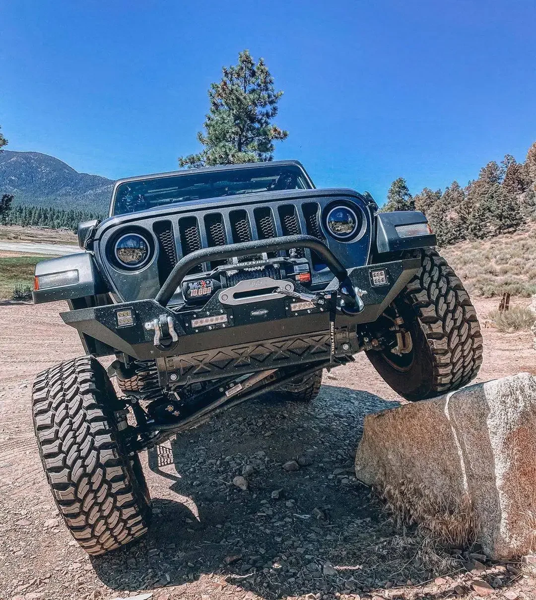Black 1 Set Steel Front Bumper For Jeeps For Wrangler JK 2007-2017 J40-3