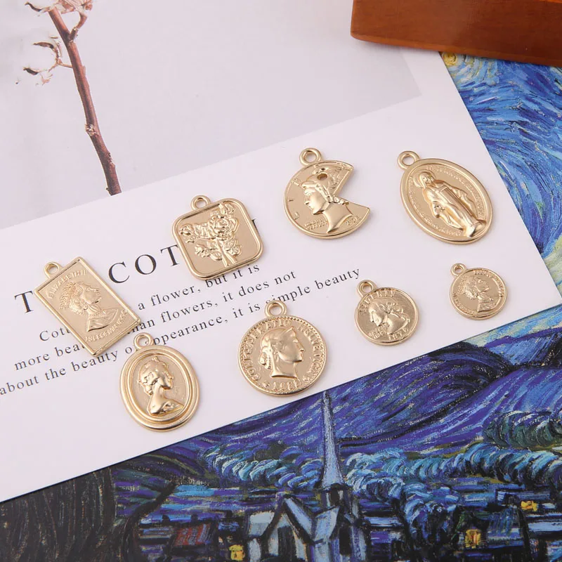 1pcs Diy Colored Gold Color European Retro Queen Portrait Coin Pendant Homemade Material Pendants For Earrings Handmade Charms