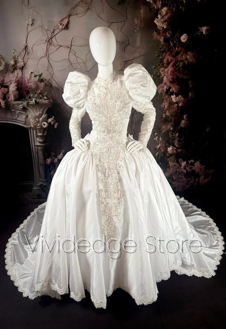 Customized White Vintage Bridal Gown High Neck Long Sleeve Beaded Lace A Line Wedding Dresses