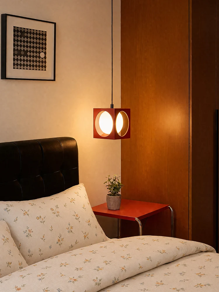 Wowvi Space Age Full Spectrum LED Pendant Light Nordic Red Cube Iron Mesh Chandelier Modern Kitchen