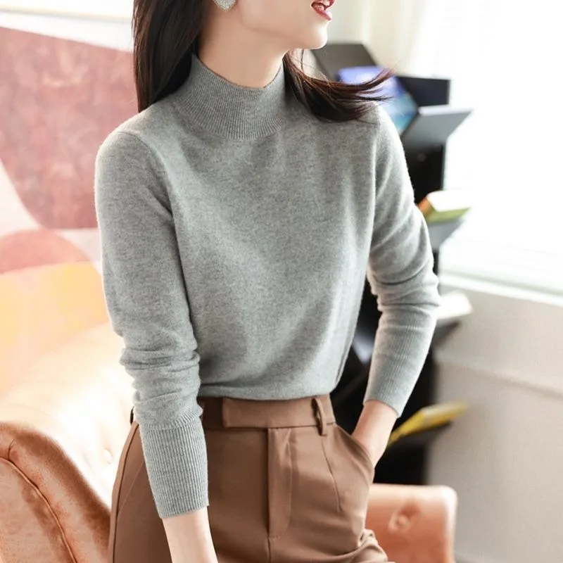 Winter Basic Soft Solid Color Turtleneck Sweater Pullover Women Casual Long Sleeve Chic Bottom Sweater Female Knit Jumpers Top