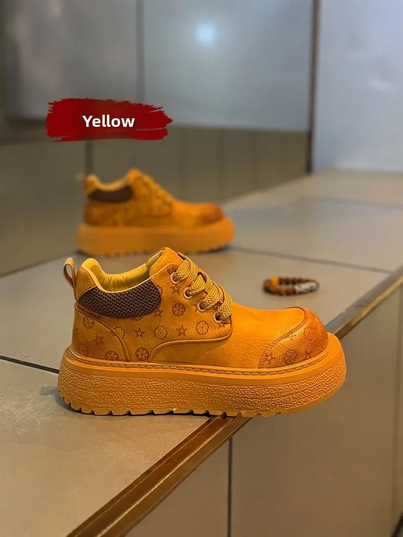 Men's  Boots 2026 New Winter Trend Casual Versatile Retro Large Head Board Shoes Sports Thick Bottom Yellow Leather Boots