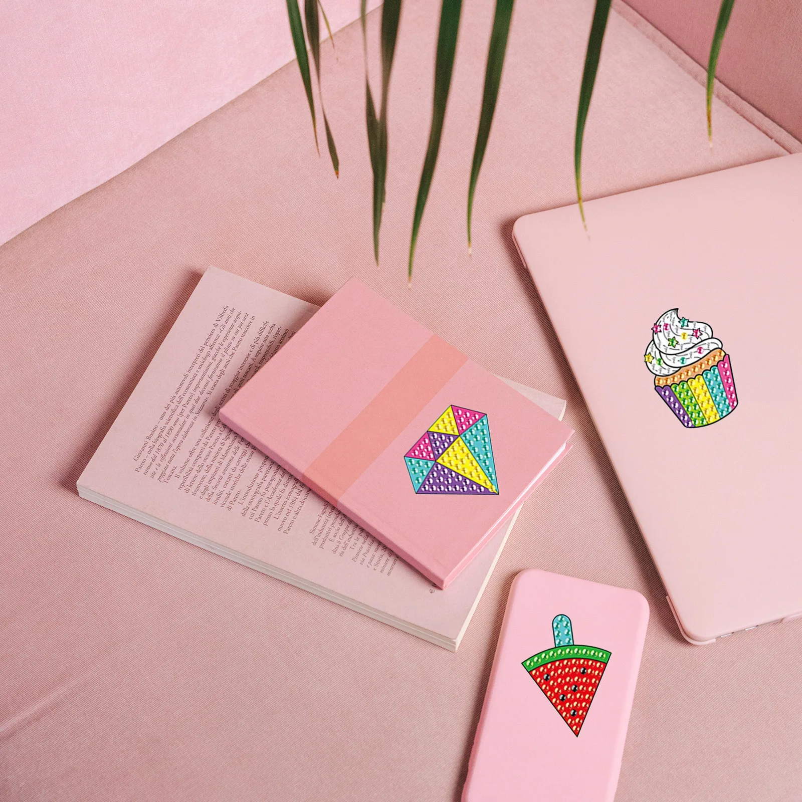 ชุดสติกเกอร์เด็ก ชุดระบายสีด้วยสติกเกอร์ งานฝีมือศิลปะ DIY วาดภาพ สติกเกอร์รูปดาวประดับเพชร ของขวัญสำหรับเด็ก เกมตัวต่อ