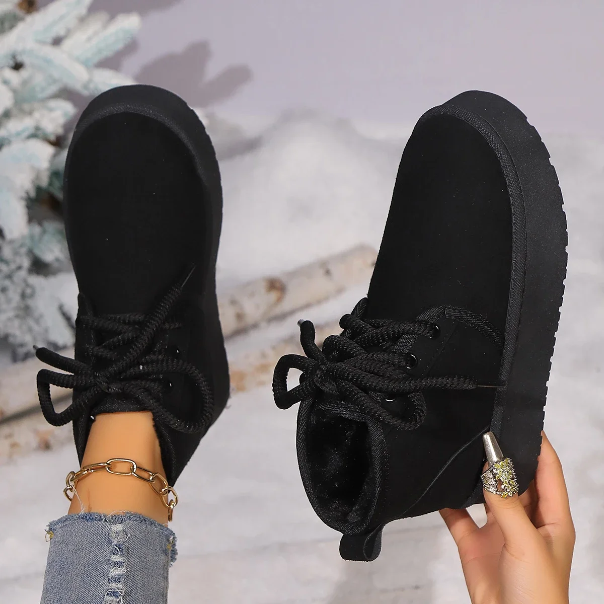 Women Boots Winter Short Plush Warm Lace Up Snow Boots Women Fashion Casual Flat and Platform Shoes for Women Botas De Mujer