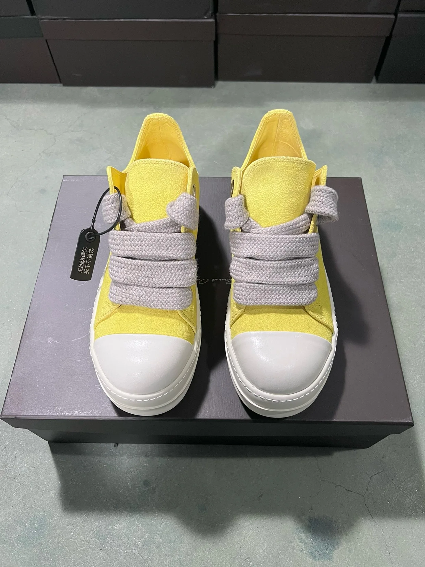 

Brand Ricks Casual Men Shoe Low Top Women Sneaker Owens Quality Yellow Suede Leather Designer Luxury Thick-sole Flat Shoe