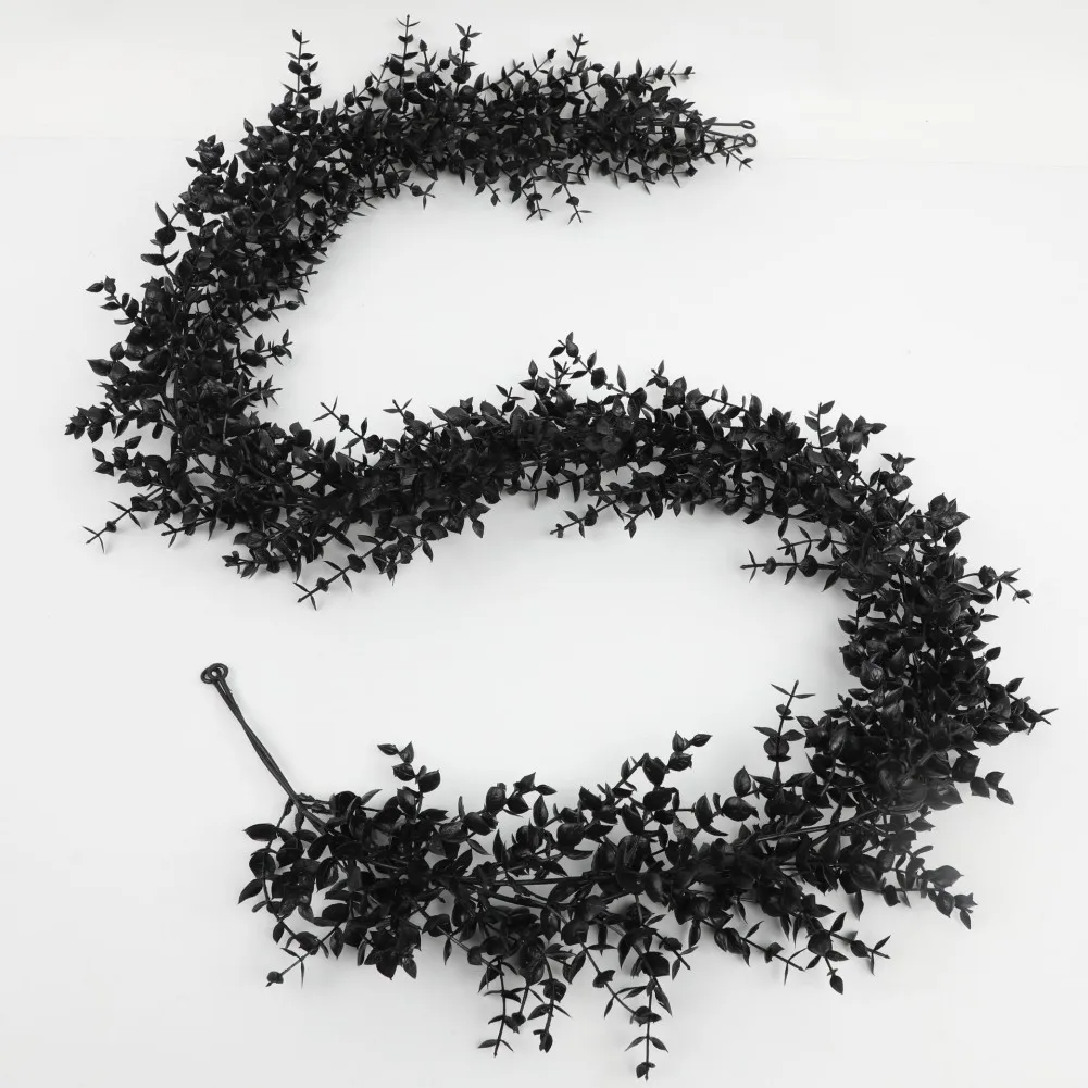 Artificial Black Foliage Black Eucalyptus Vine Compact Storage Design Flexible Internal Wire Frame For Gothic Themed Events
