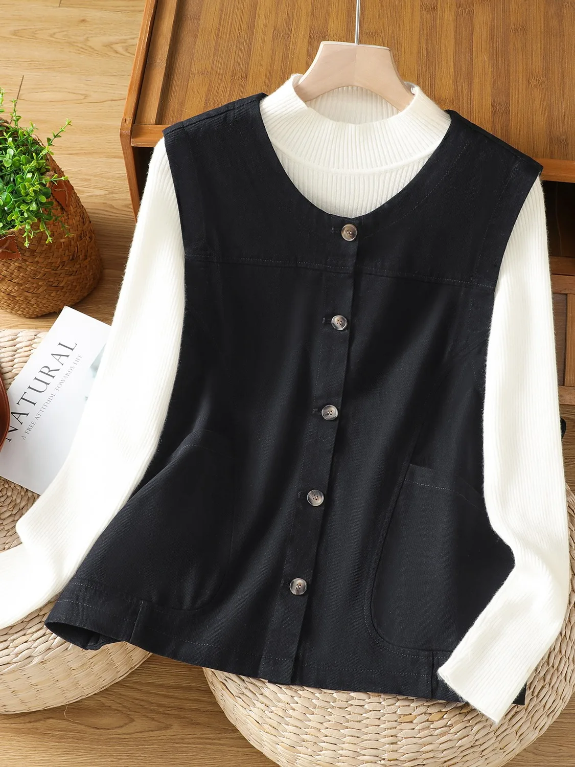 Retro Pure Cotton Workwear Style Women's Vest Spring Popular Casual Outerwear Shoulder Pad Layered Tank Top Fashion