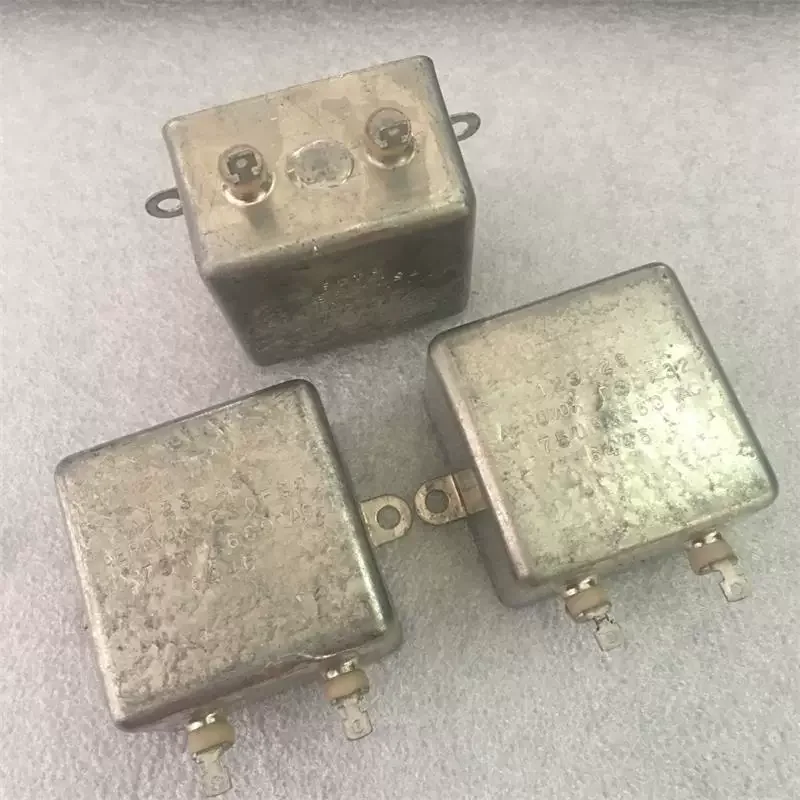 Antique American AEROVOX 0.75UF 660V AC copper shell gallbladder machine coupled oil immersed capacitor