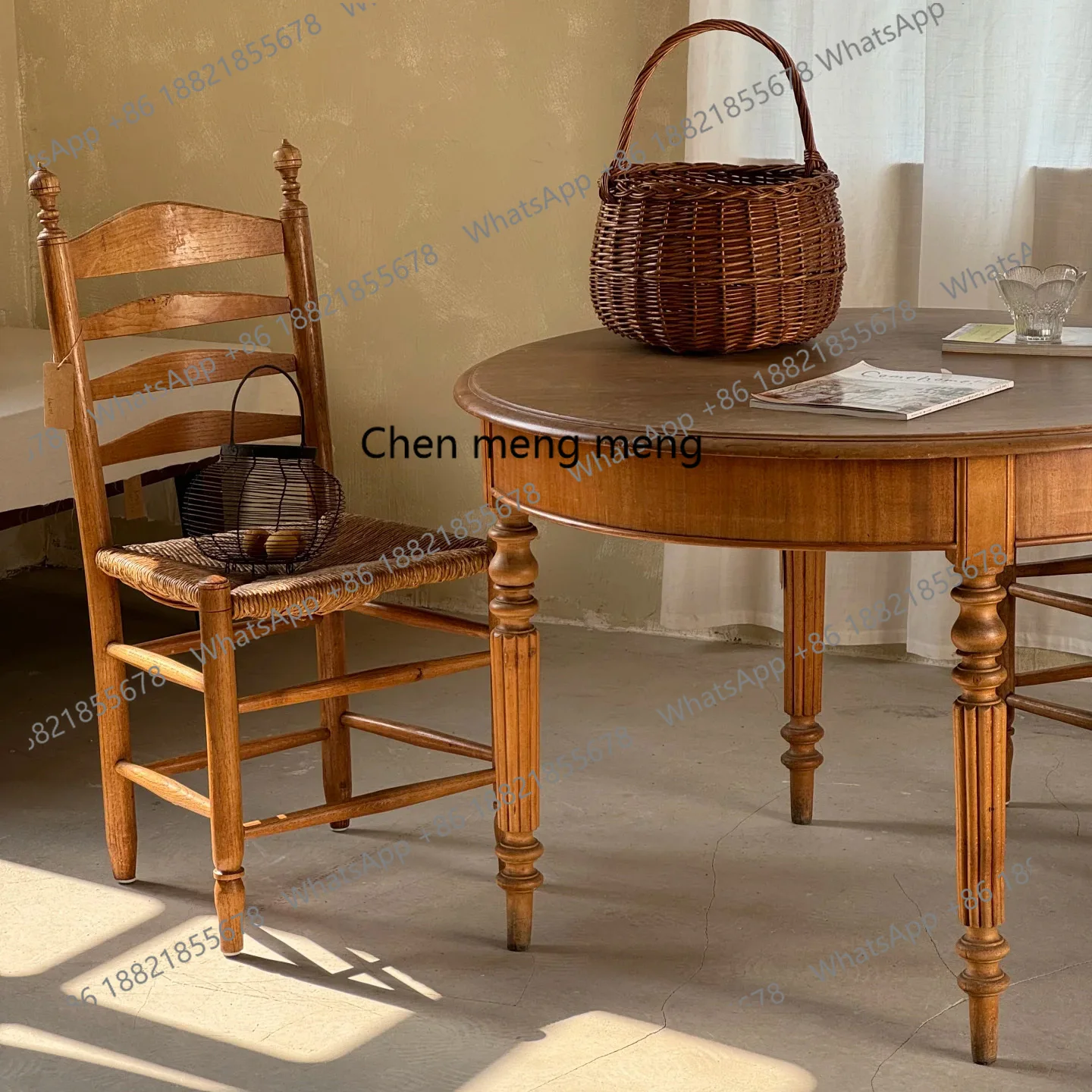 French retro solid wood carving flower small round table American rural round table negotiation table Roman column