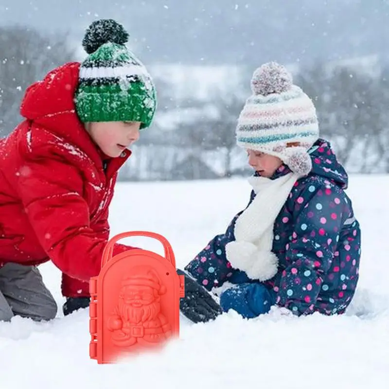 冬の雪の城の彫刻型、雪のボールメーカー、サンタクロースのトナカイ、城のおもちゃ