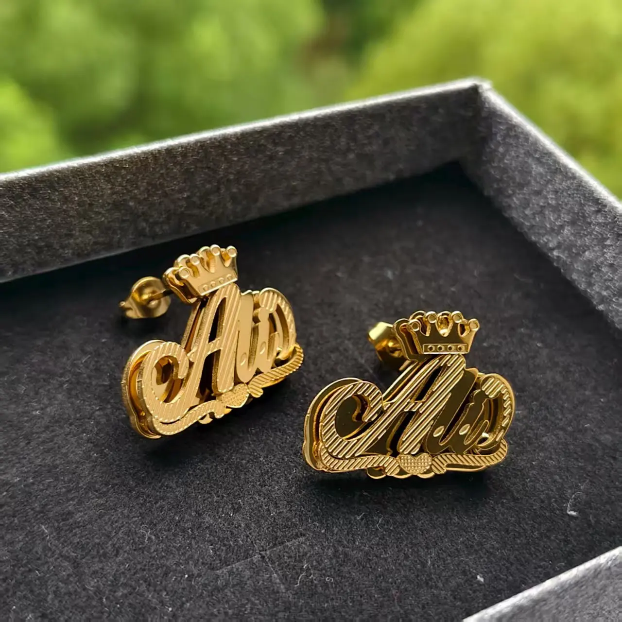 

DHQH Wholesale Customized 3D Name Nameplate Crown Earrings Personalized Letter Double-layer Name Earrings Christmas Gift for Her