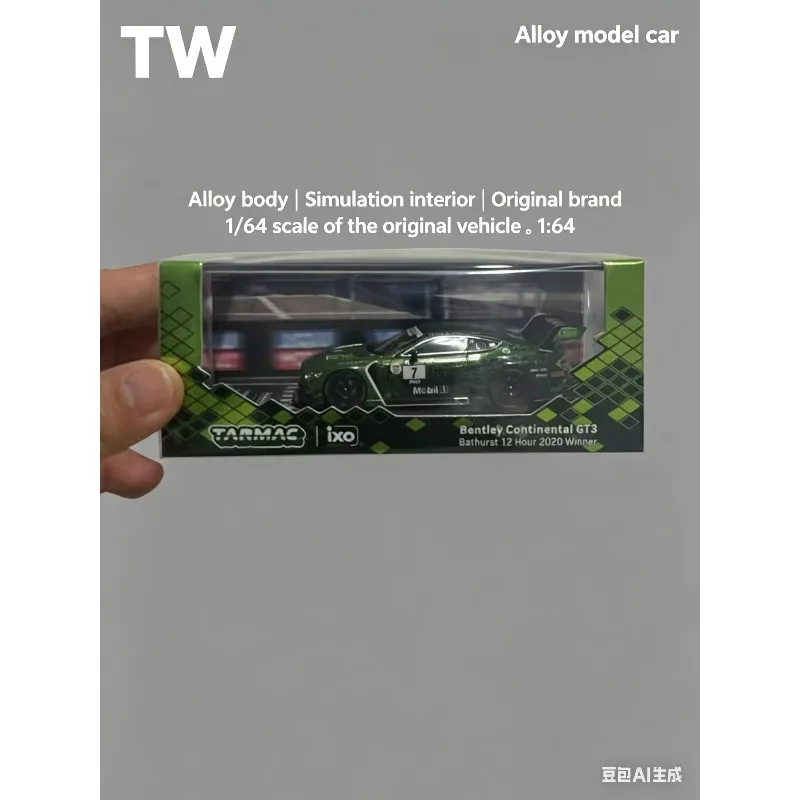 Tarmac Works Bentley Continental GT3 1:64 - usage example