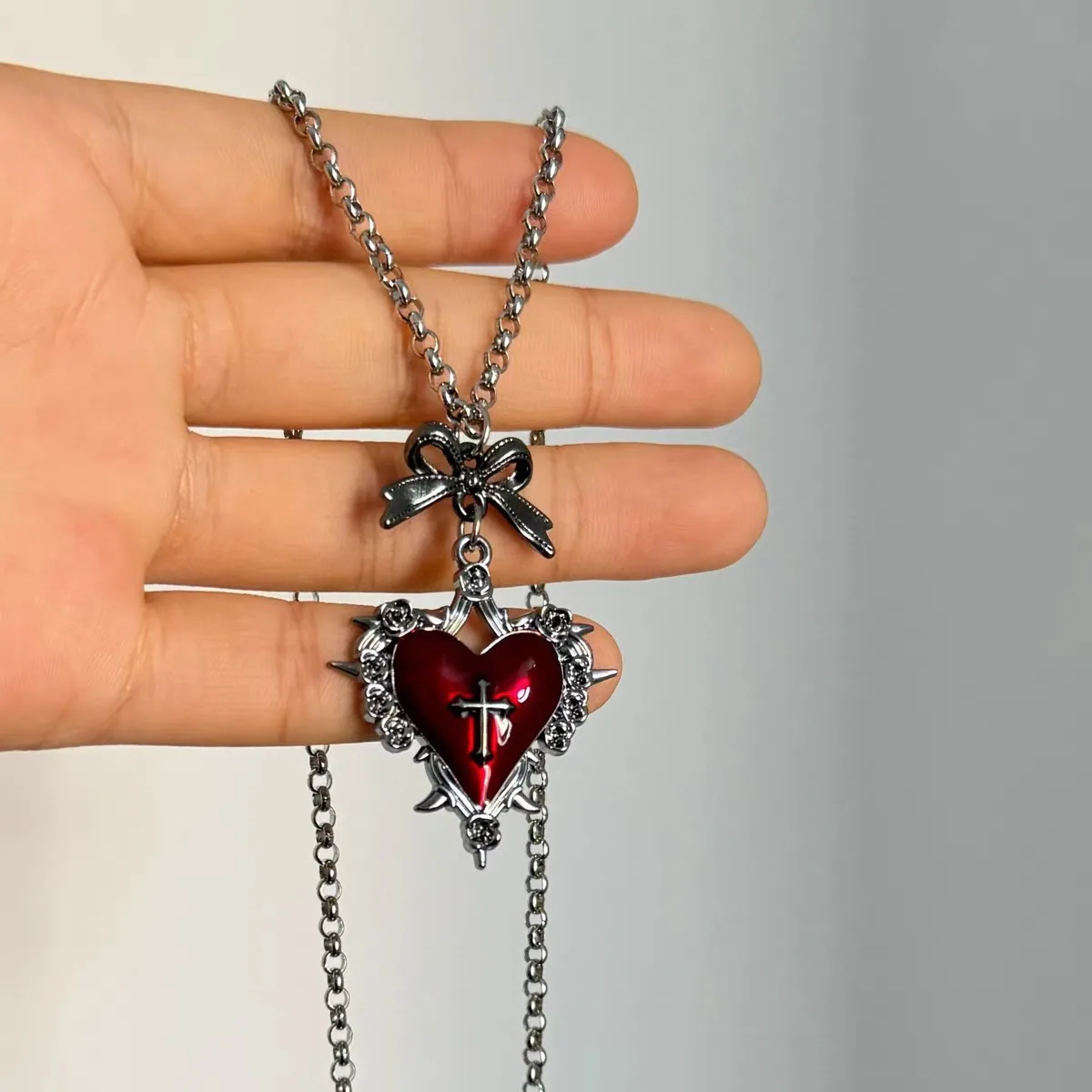 Gothic Dorn Herz Anhänger Halskette Für Frauen Mädchen Vintage Bogen Kreuz Choker Ketten Vampir Zubehör Hexe Party Schmuck Geschenke