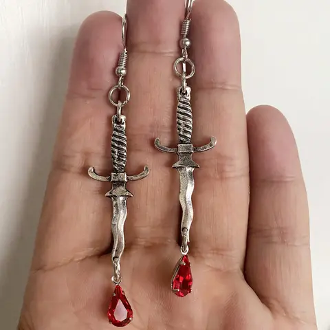 Fashion Creative Dagger Earrings Blood Red Pendant Earrings Horror Accessories Halloween Girls Jewellery Accessories Gift