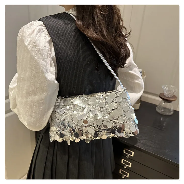Neue Pailletten-Abendtasche, Schultertasche für Damen, leicht, tragbar, Damen-Umhängetasche mit Riemen, einfarbig, modische Handtasche für Frauen. – Detail 13
