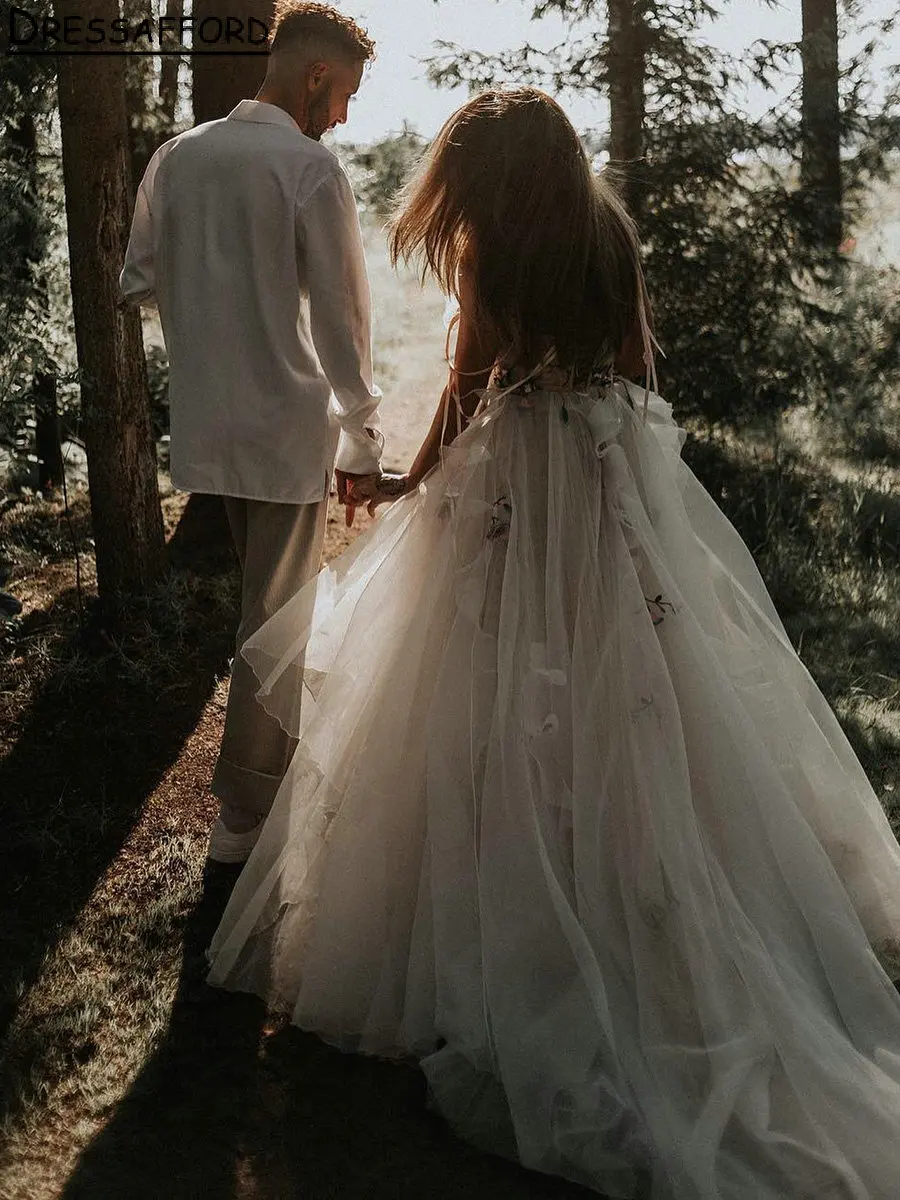 Vestidos de novia de línea a de encaje con apliques florales de pueblo, vestidos de novia sin mangas con escote corazón