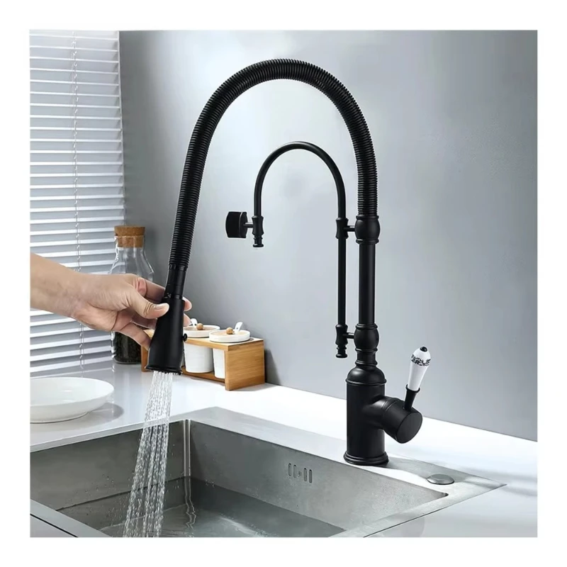 

ZC1- Современный высококачественный пружинный кухонный смеситель с длинным горлышком и функцией очистки, подходит для использования в семье или в отеле.