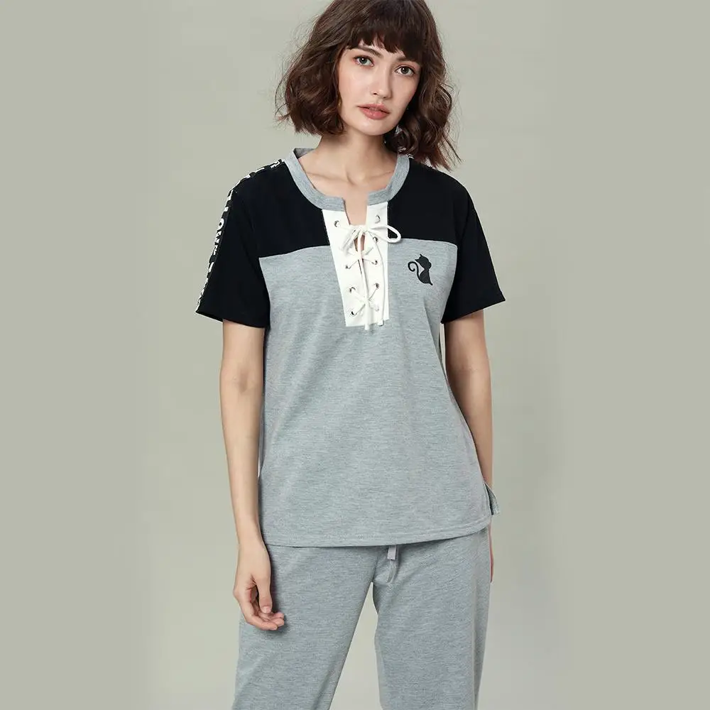 เสื้อยืดพิมพ์ลาย กางเกง ชุดลําลองแฟชั่นสําหรับผู้หญิง