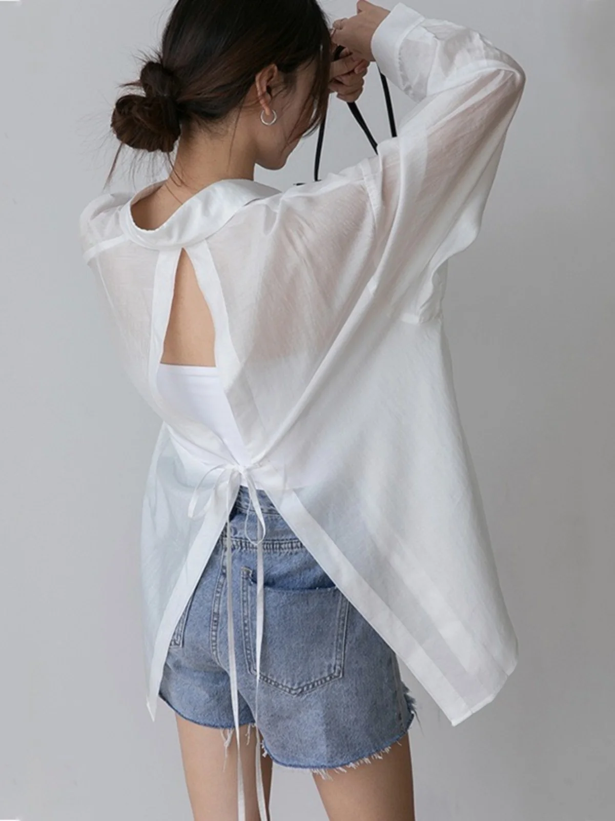 

Женское лето 2024, новое легкое шифоновое пальто с длинным воротником-стойкой и дизайном с длинными ремешками, повседневная удобная верхняя одежда