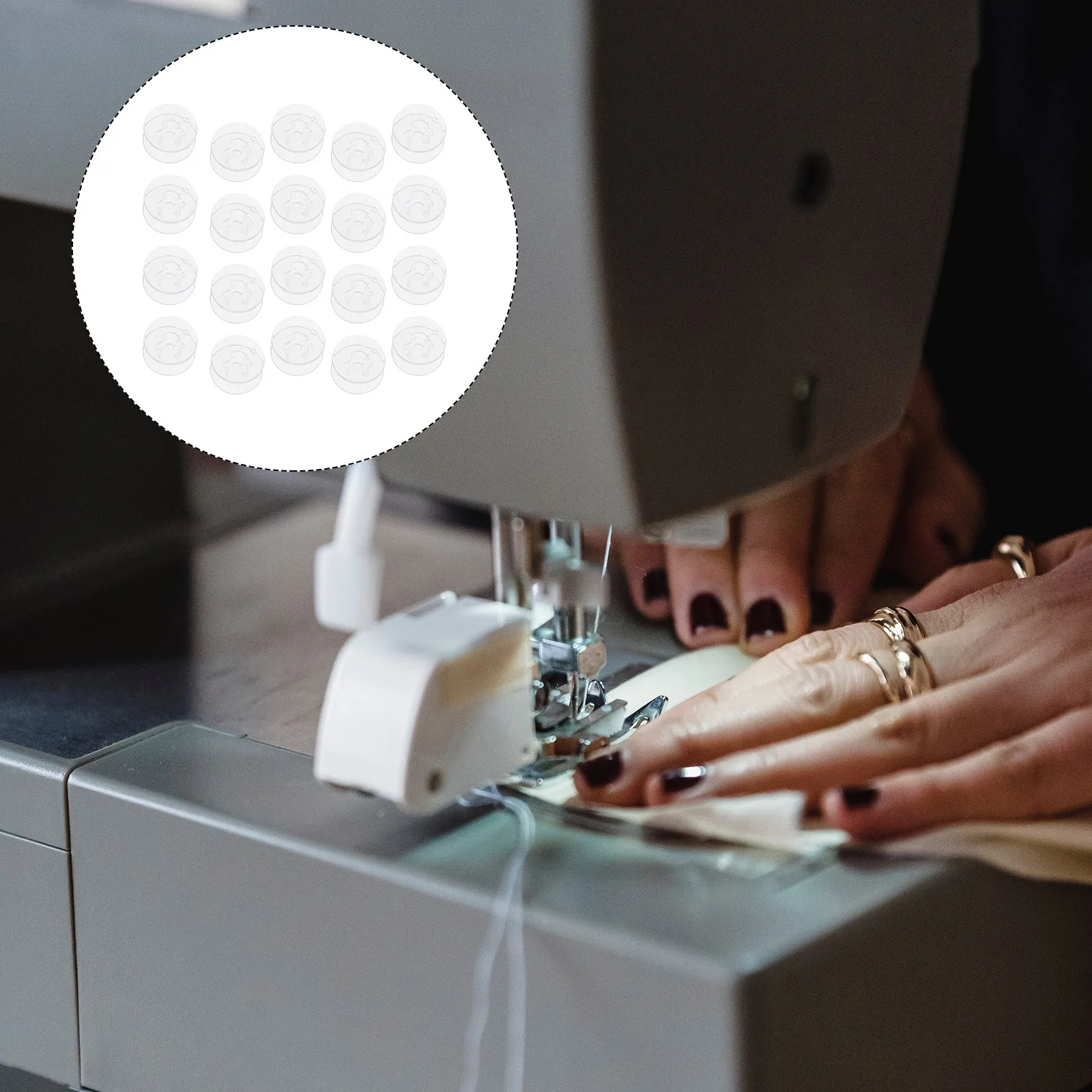 

100pcs Plastic Sewing Machine Bobbins Transparent Durable Replacement For Household Sewing Devices Craft Supplies Bobbin Latches