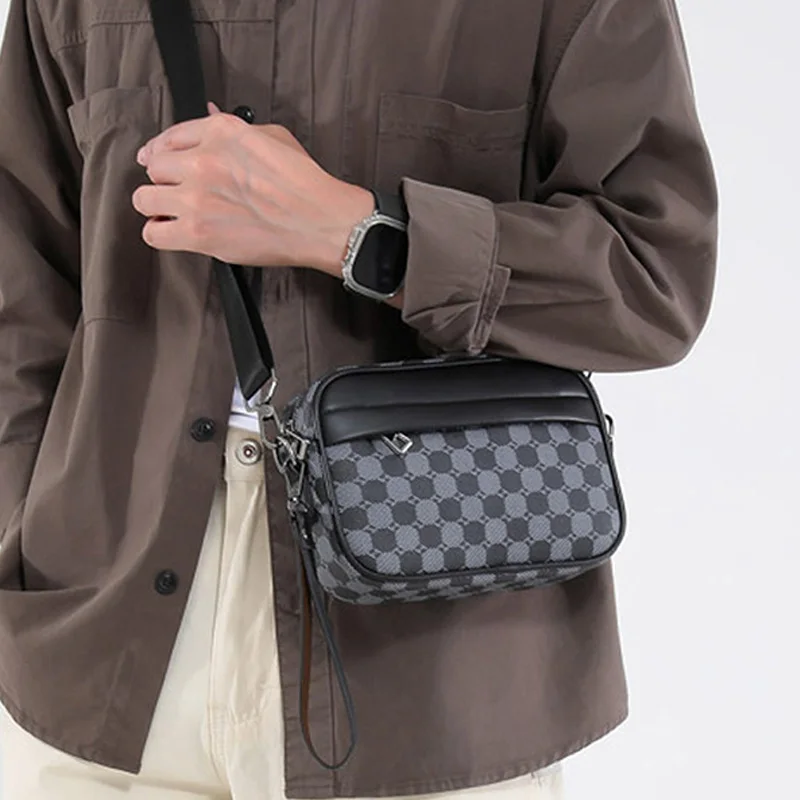 حقيبة كتف عصرية للأعمال للرجال من جلد البولي يوريثان حقيبة ساعي البريد بحزام عريض حقائب كروس مربعة منقوشة حقائب بحمالات للرجال