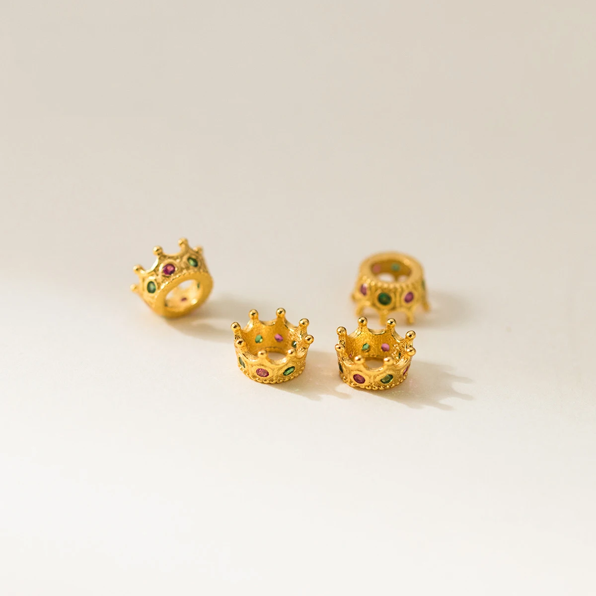 

Charms 925 Silver Colorful Zircon Necklace Pendant Handmade DIY Accessories Charms for Bracelet Plata 925 Crown