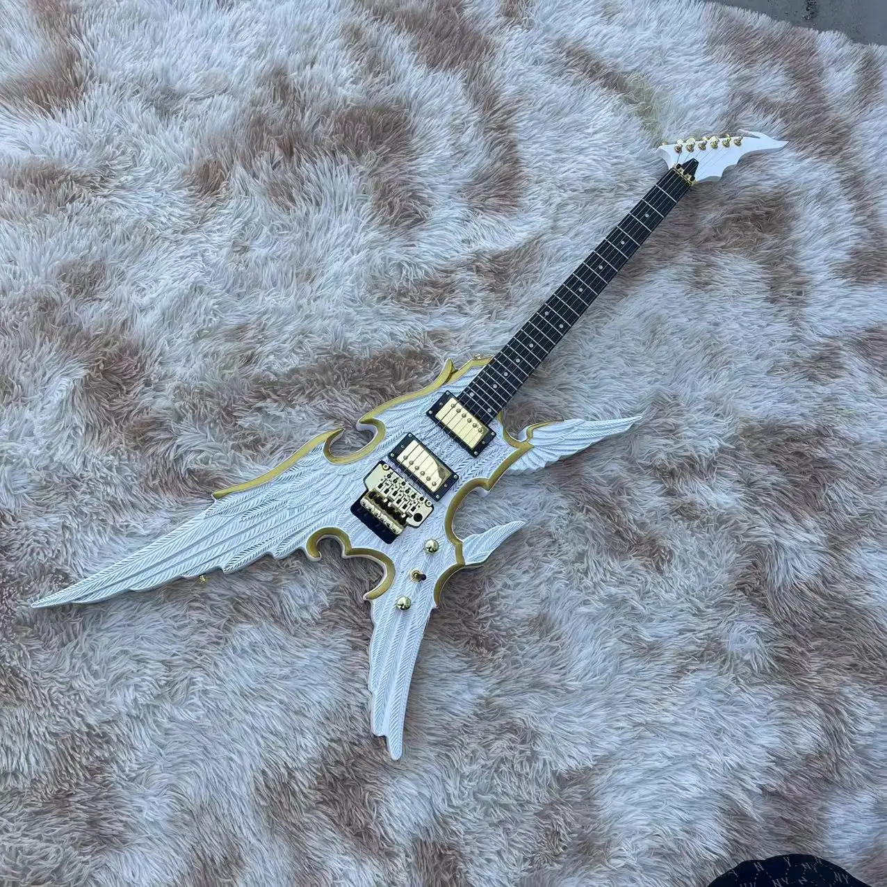 Angel Wings, carved electric guitar, white body with gold stripes, gold accessories, factory real photos, order and ship immedia